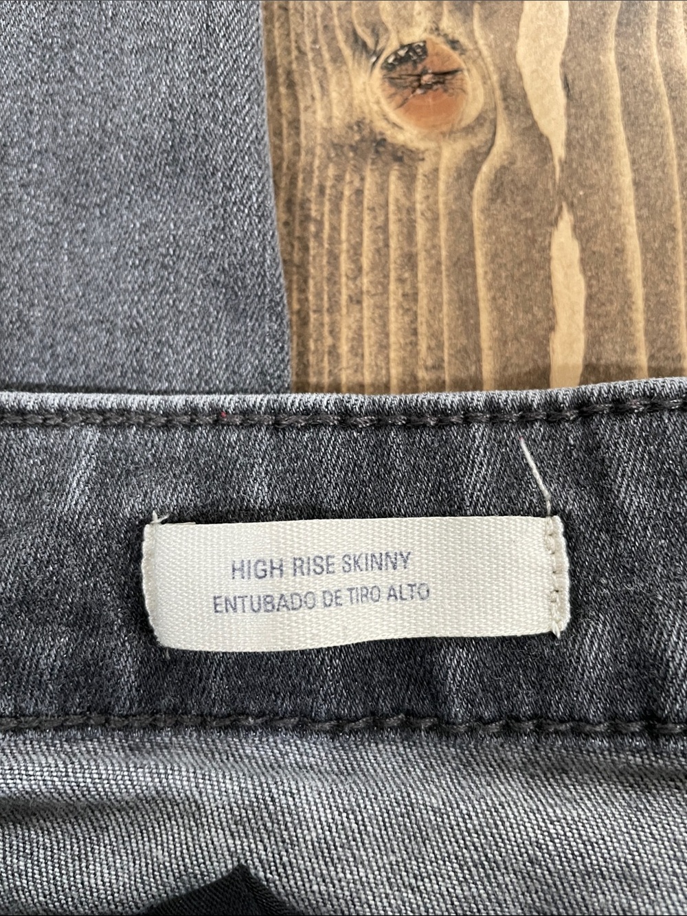 Women’s Universal Thread High Rise Skinny Jeans - Picture 5 of 6